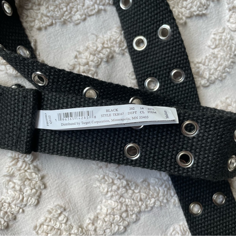 New Grommet Belt kids medium - Picture 2 of 3